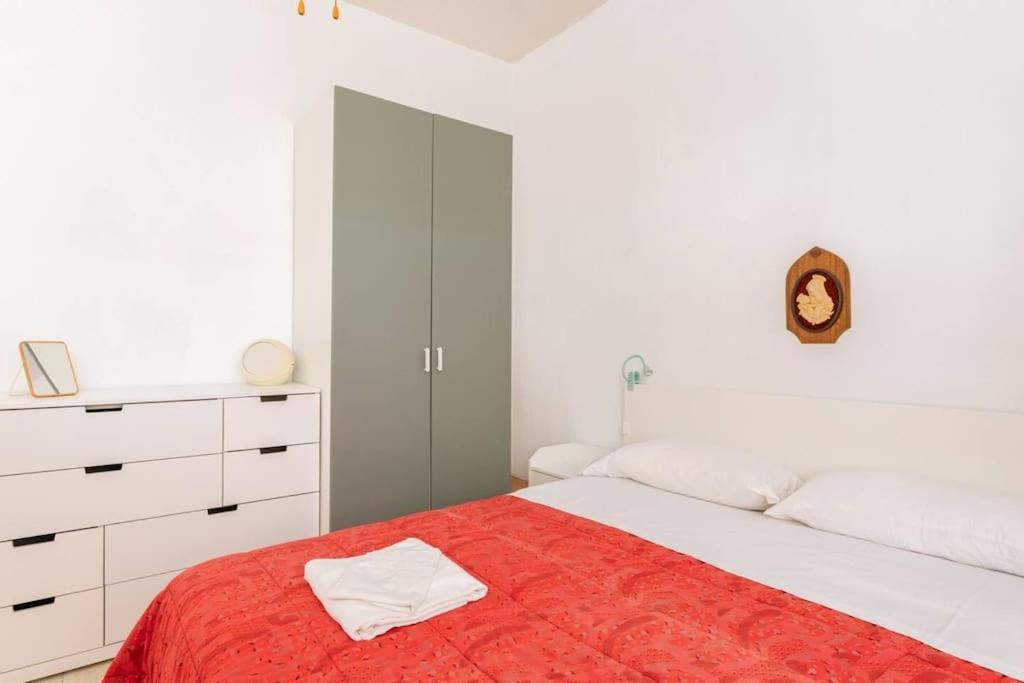Cute Flat Near The With Parking Viareggio