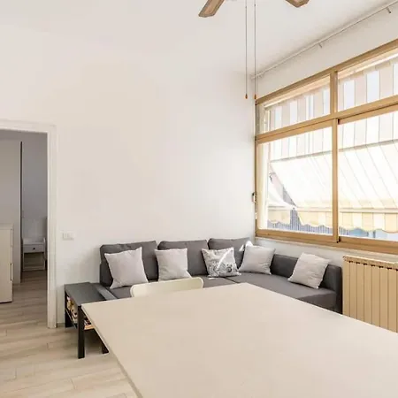 Cute Flat Near The Beach With Parking Viareggio Exterior photo
